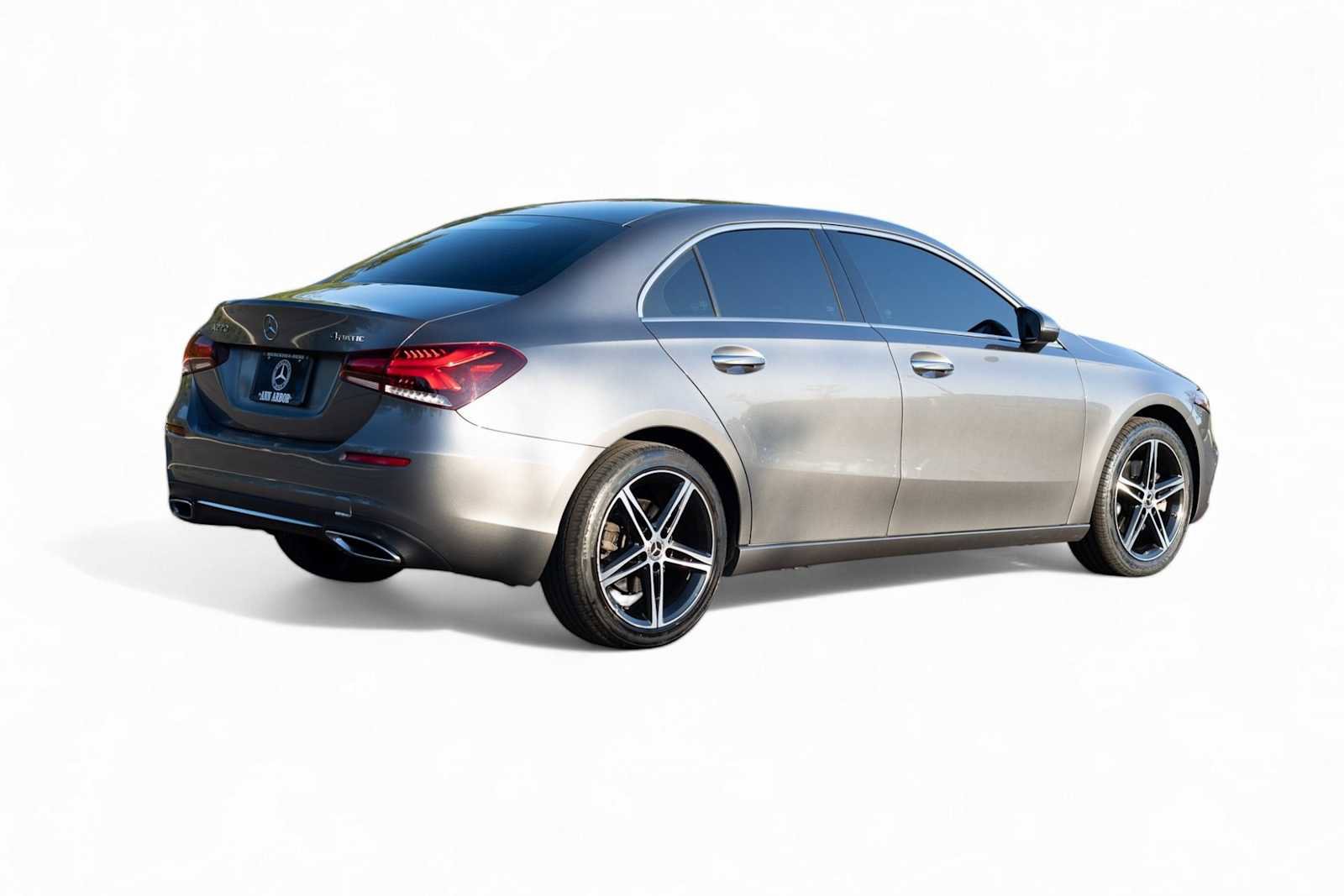 Used 2019 Mercedes-Benz A 220 4MATIC image 4