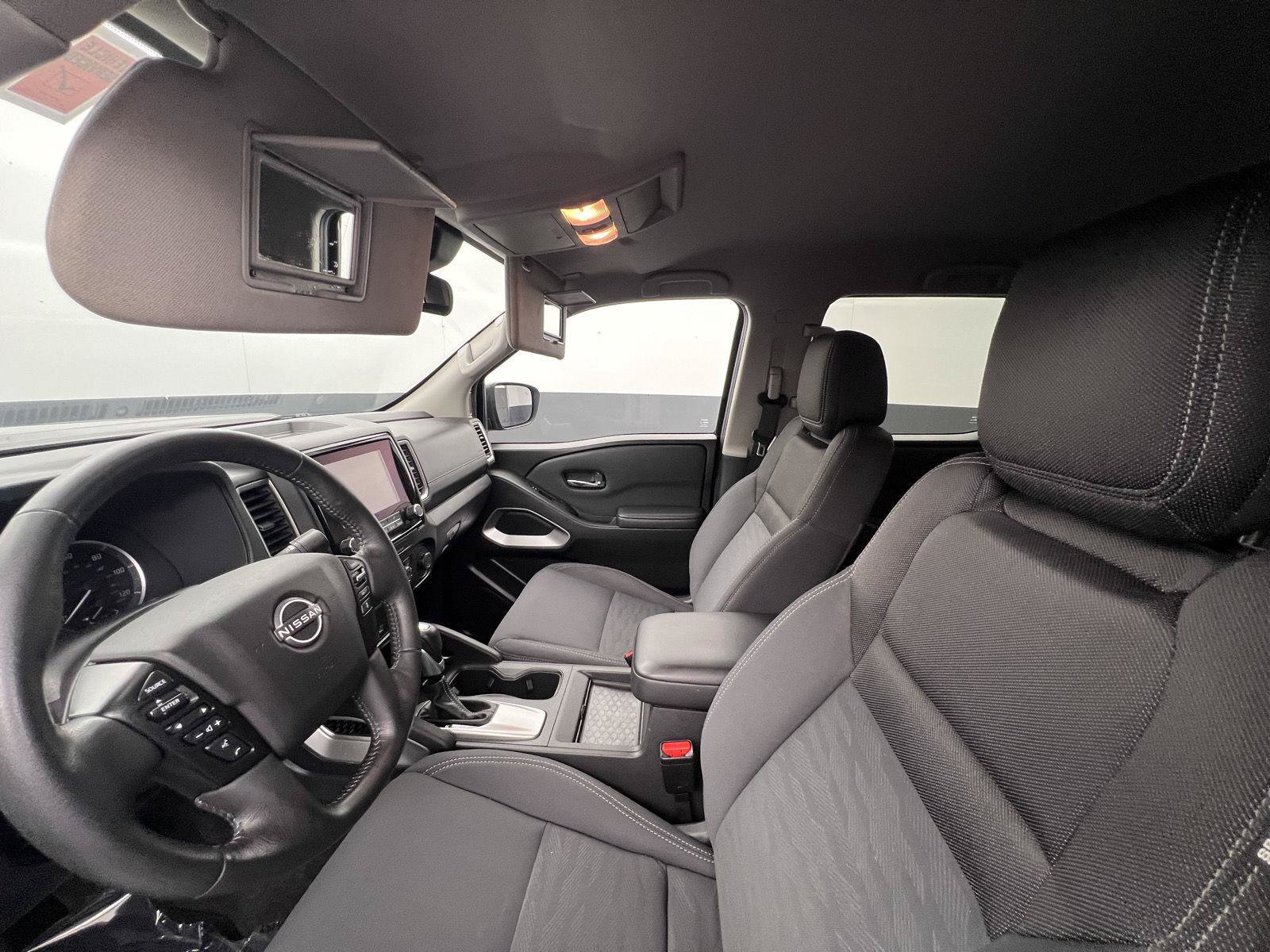 Used 2022 Nissan Frontier SV RWD image 15