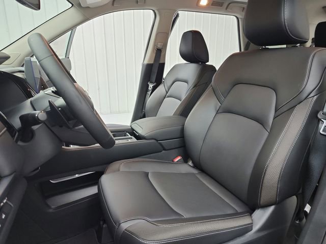 New 2026 Nissan Pathfinder SL w/ SL Premium Package image 19