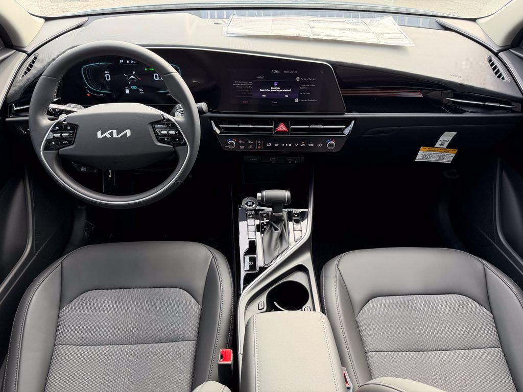 New 2026 Kia Niro EX FWD image 12