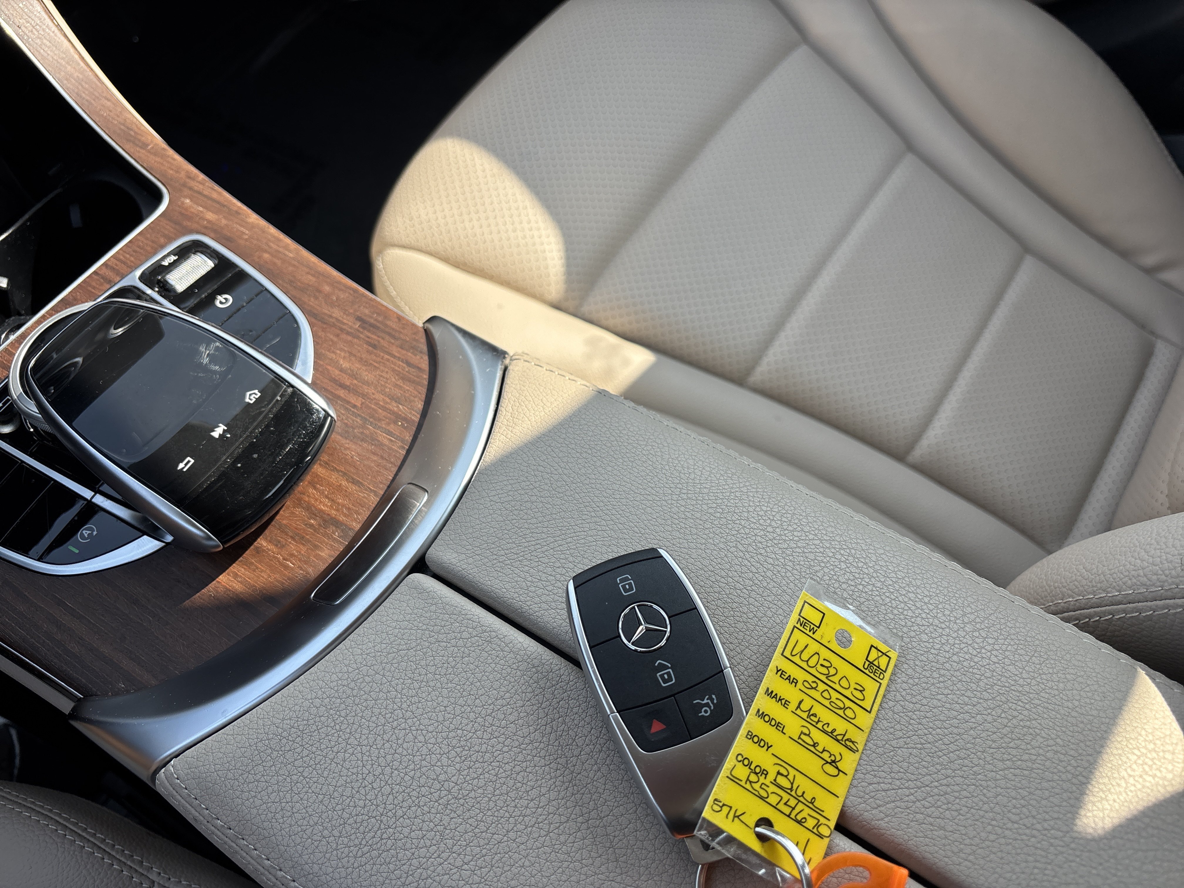 Used 2020 Mercedes-Benz C 300 4MATIC Sedan w/ Premium Package image 32