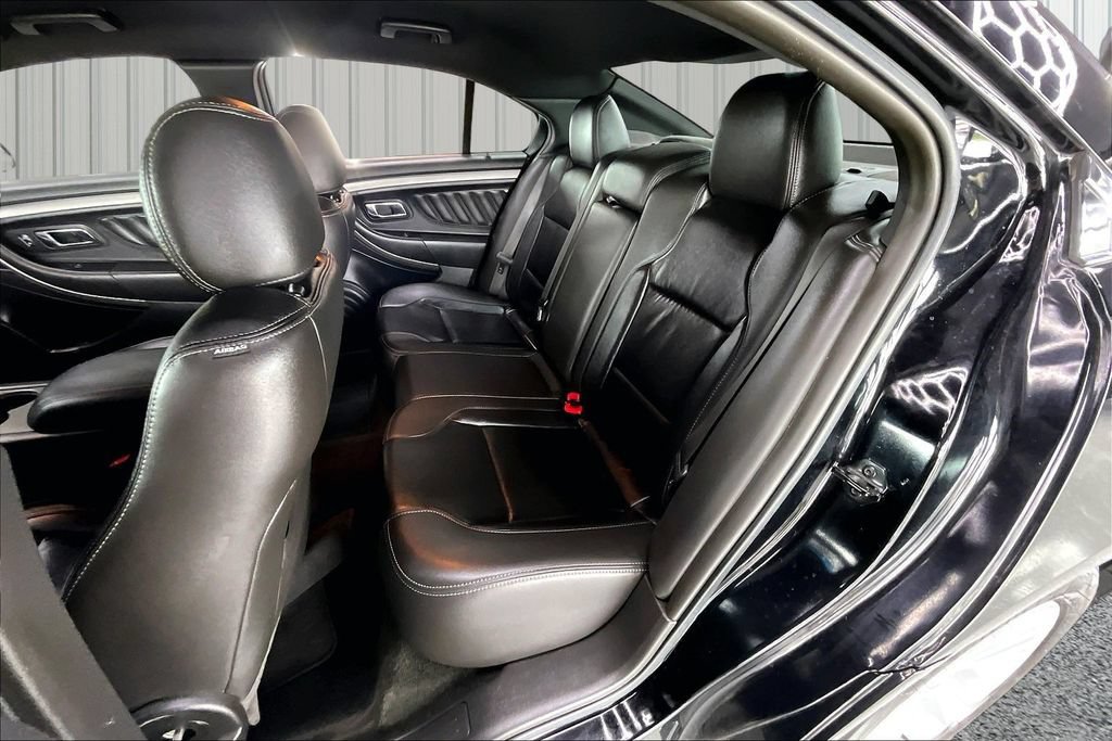 Used 2018 Ford Taurus SEL FWD image 21