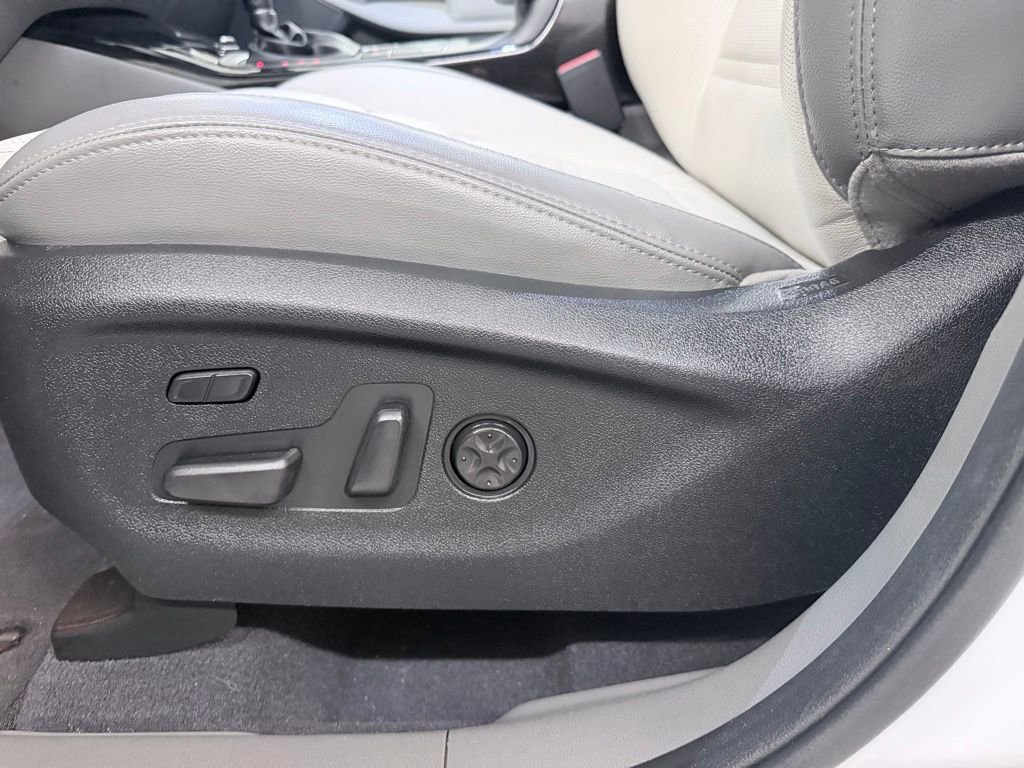 Used 2019 Kia Sorento SX FWD image 11