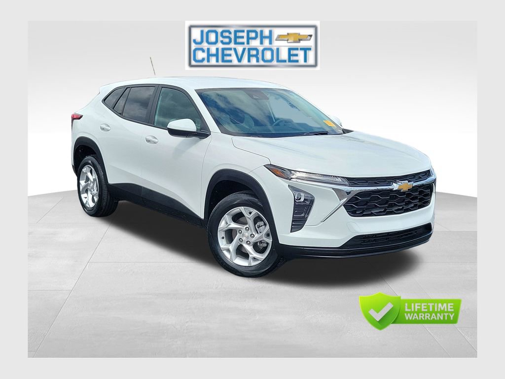 Certified 2024 Chevrolet Trax LS w/ LS Convenience Package FWD image 1