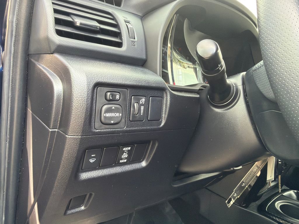 Used 2017 Toyota 4Runner TRD Off-Road image 33