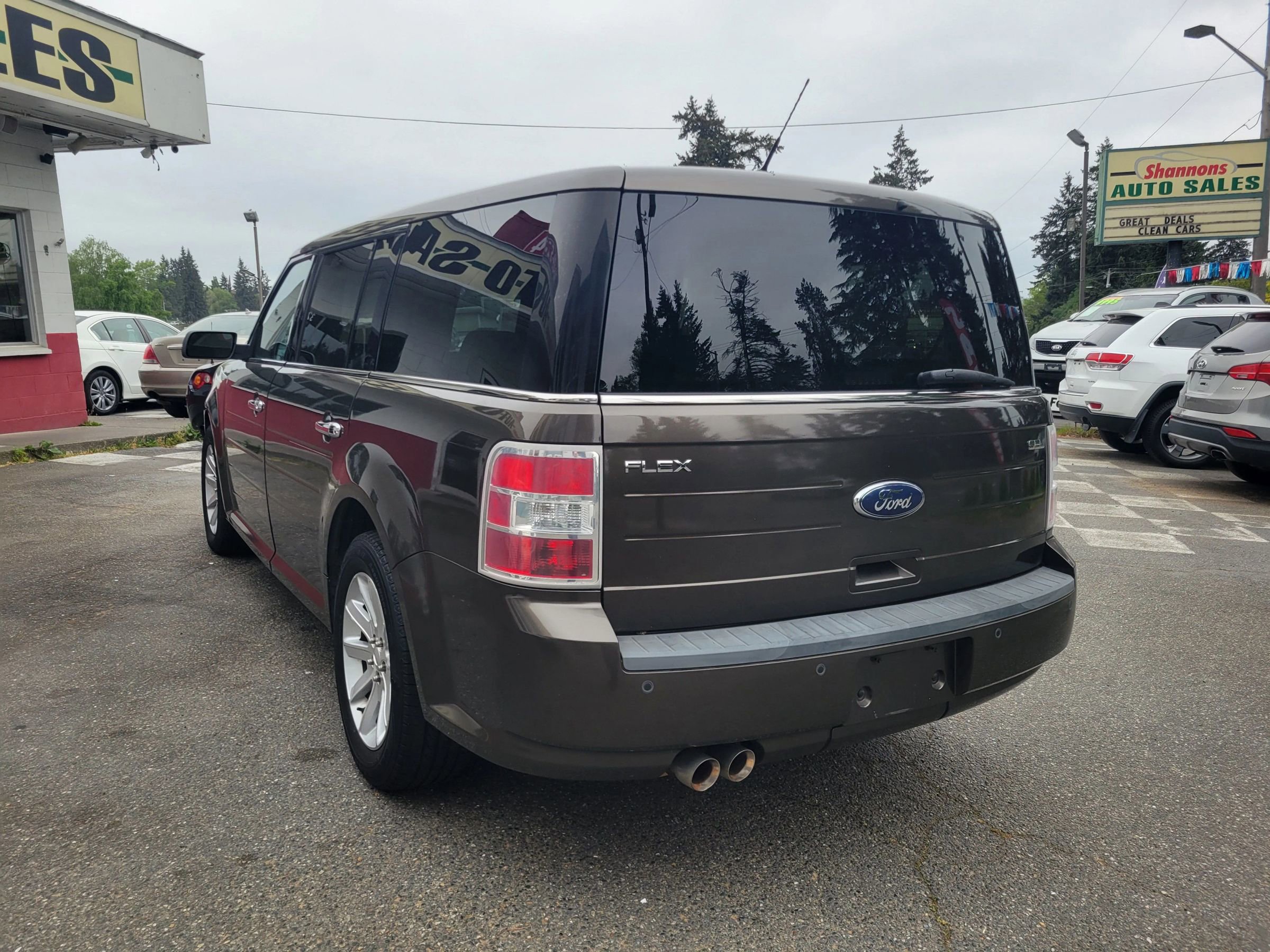 Used 2011 Ford Flex SEL FWD image 5