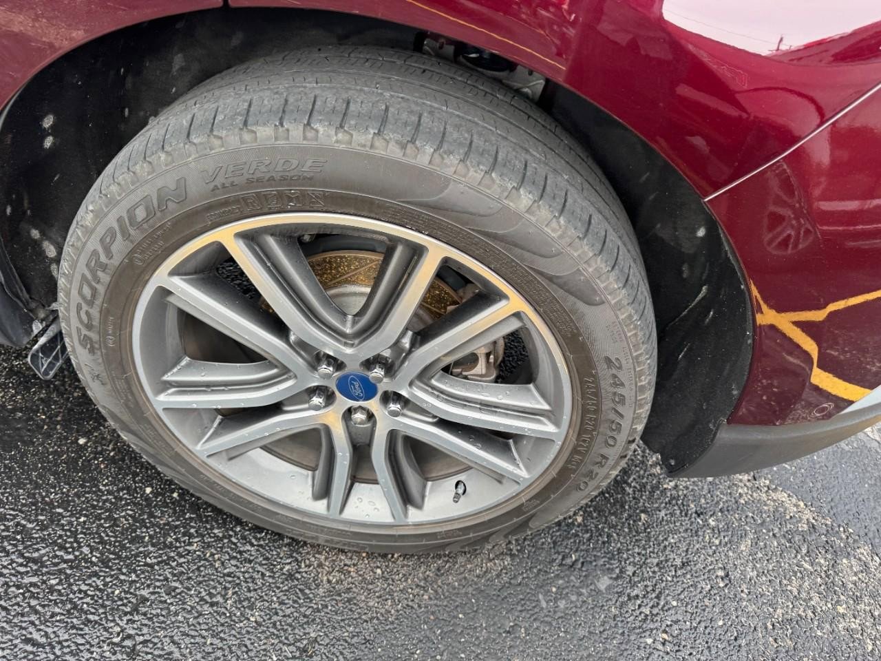 Used 2019 Ford Edge Titanium w/ Equipment Group 301A AWD/4WD image 5