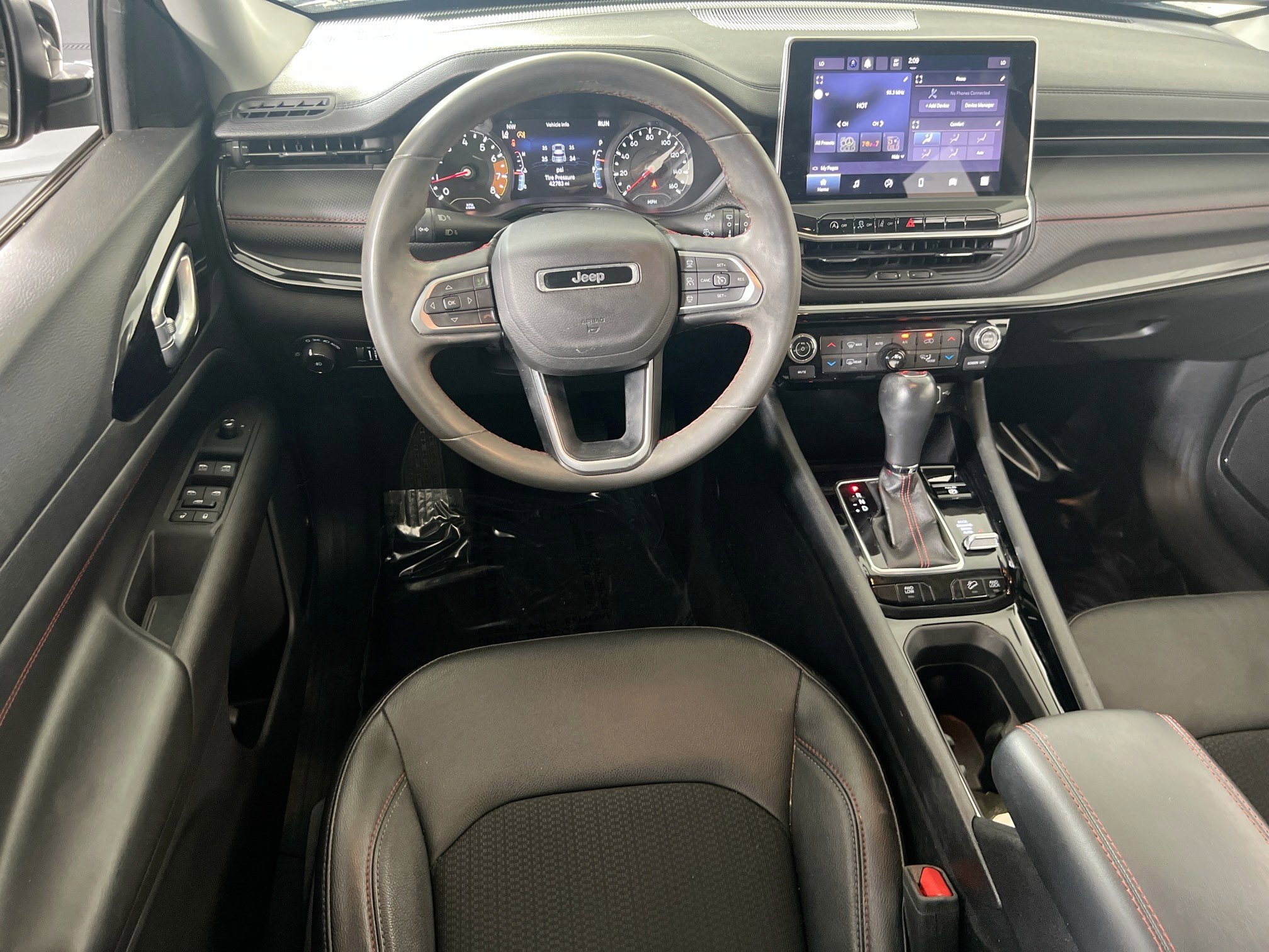 Used 2022 Jeep Compass Trailhawk AWD/4WD image 20
