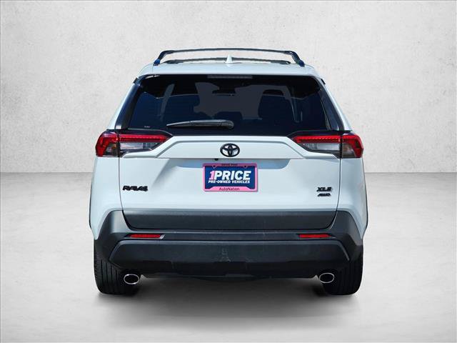 Used 2022 Toyota RAV4 XLE w/ XLE Grade Weather Package AWD/4WD image 6
