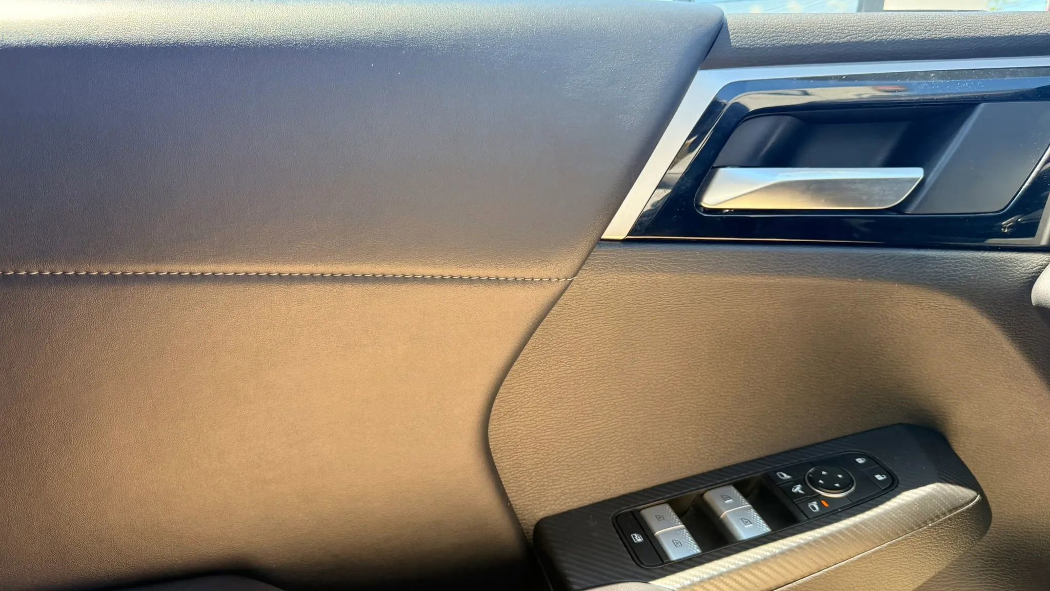 Used 2024 Mitsubishi Outlander FWD image 27