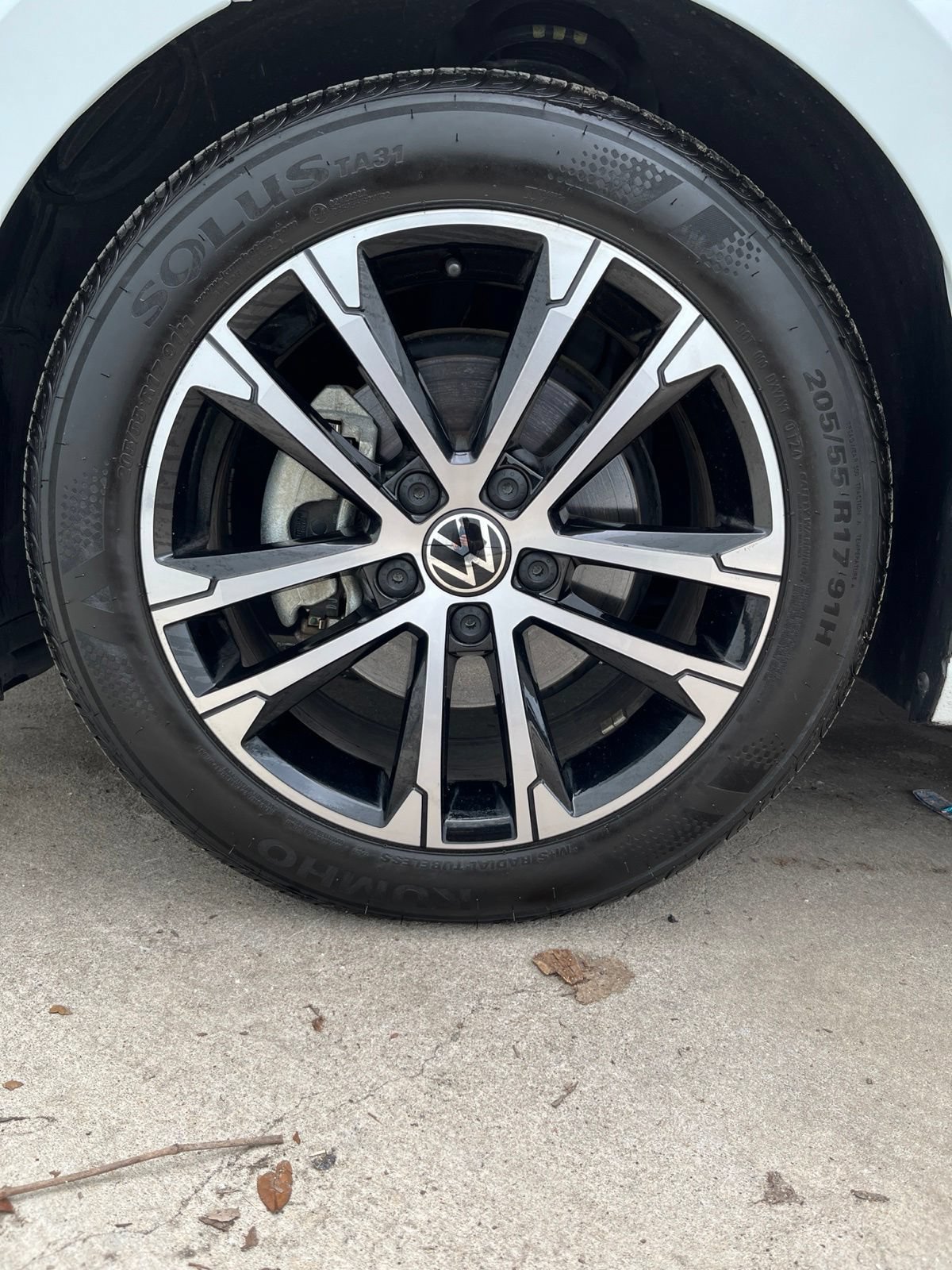 Used 2024 Volkswagen Jetta Sport FWD image 24