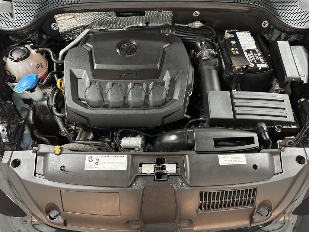 Used 2019 Volkswagen Beetle 2.0T SE image 33