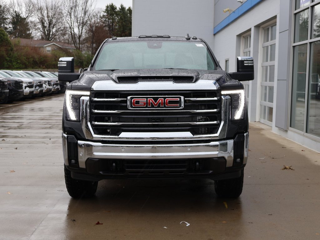 New 2025 GMC Sierra 2500 SLT w/ SLT Premium Package image 5