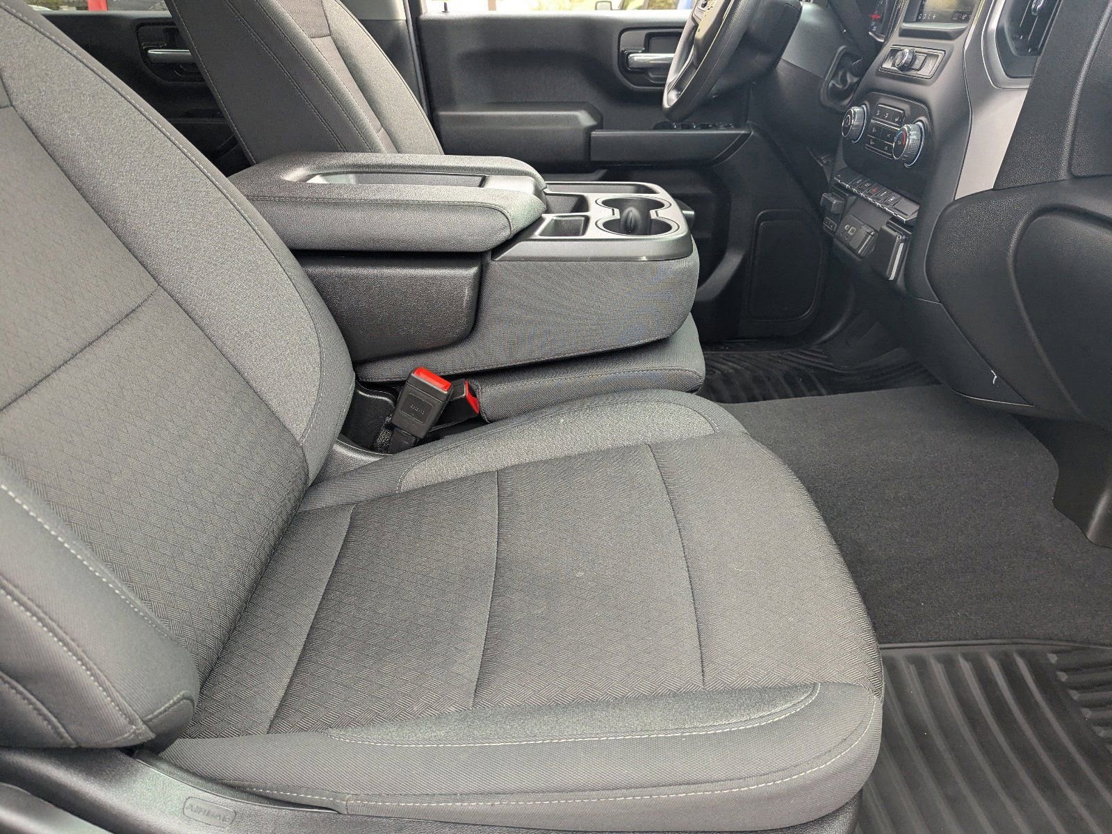 Used 2025 Chevrolet Silverado 2500 Custom w/ Custom Convenience Package image 12