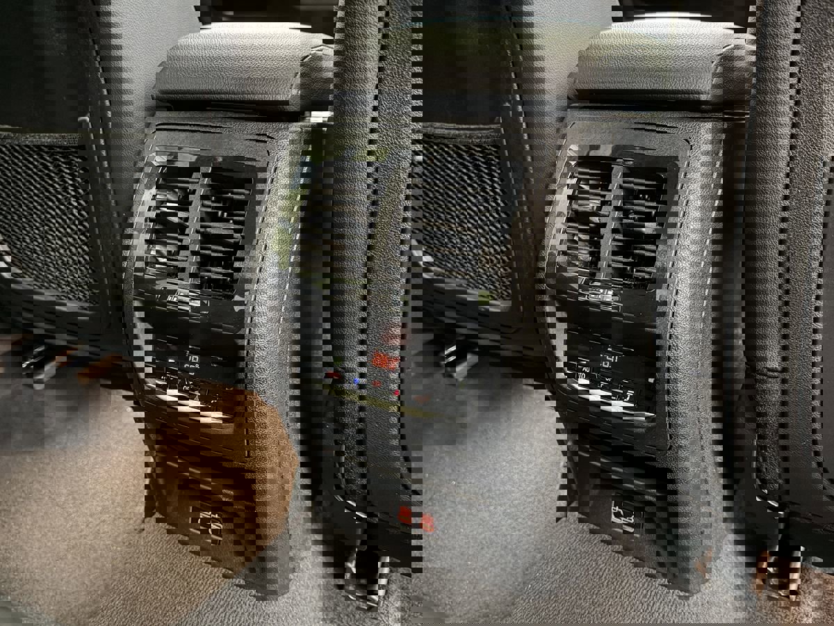 Used 2024 BMW X3 xDrive30i image 32