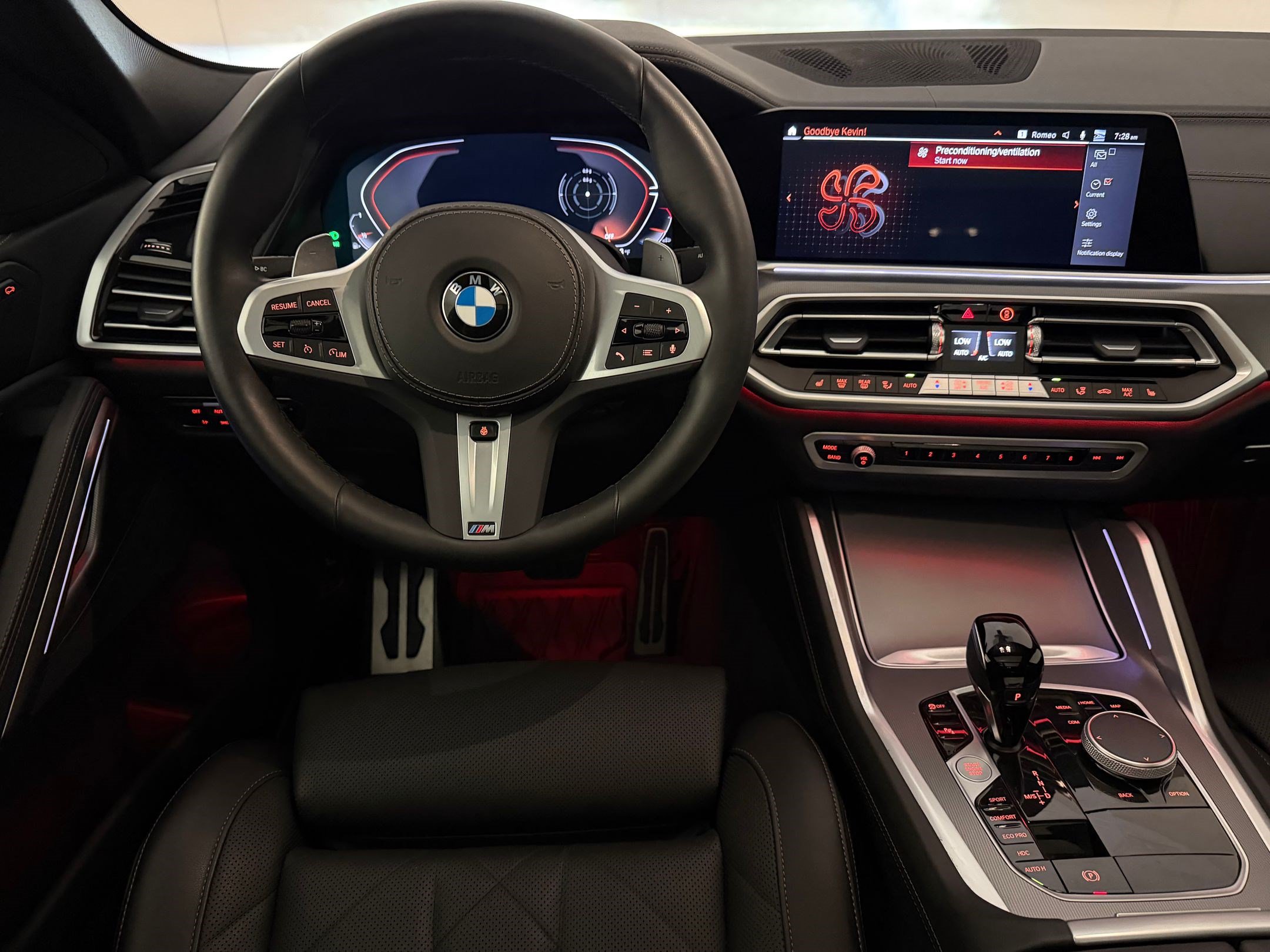 Used 2023 BMW X6 xDrive40i w/ M Sport Package AWD/4WD image 31
