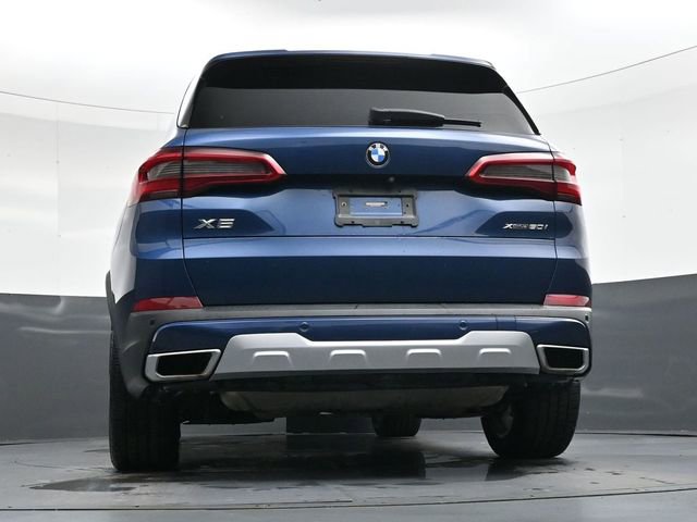 Used 2019 BMW X5 xDrive50i w/ Premium Package 2 image 32