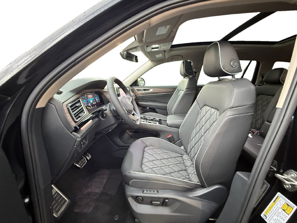 New 2026 Volkswagen Atlas SEL Premium R-Line AWD/4WD image 9