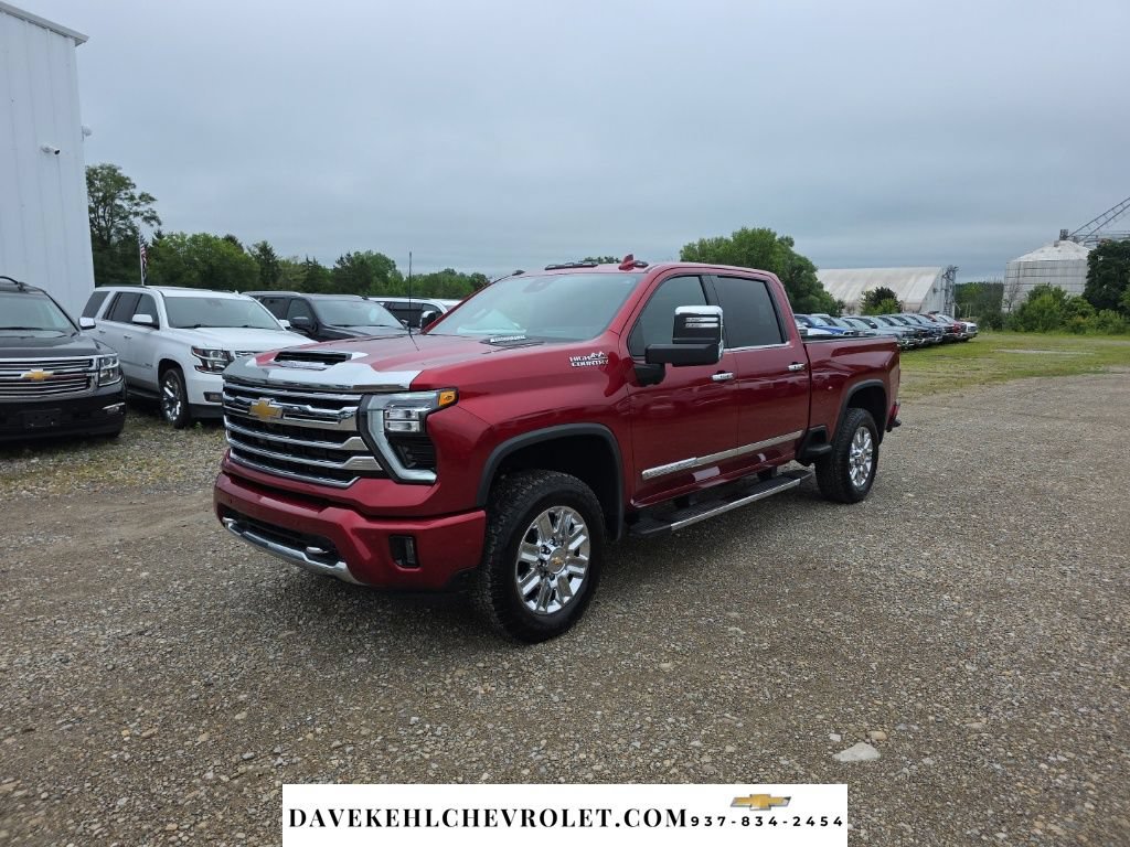 Used 2024 Chevrolet Silverado 2500 High Country w/ High Country Premium Package AWD/4WD image 1