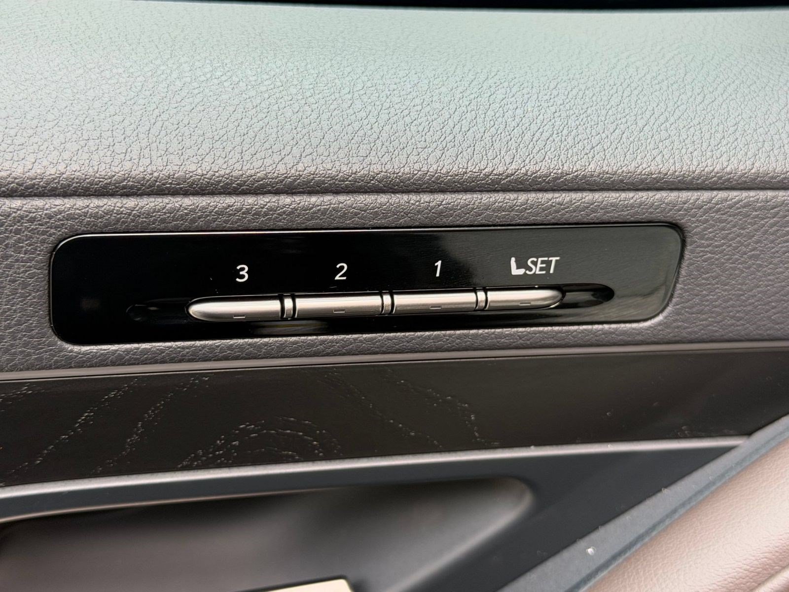 New 2026 Lexus LX 600 4WD w/ Appearance Package image 21