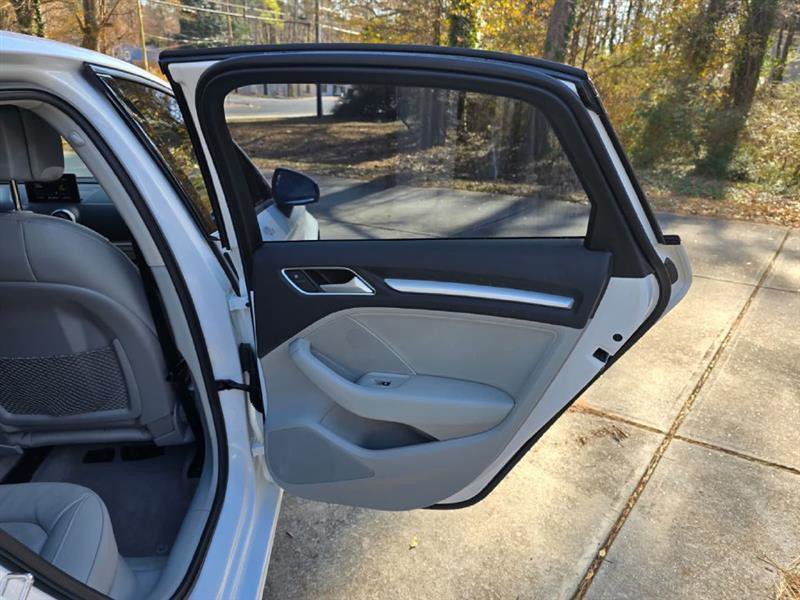 Used 2016 Audi A3 1.8T Premium image 22