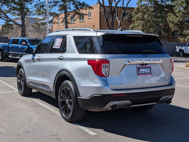 Used 2023 Ford Explorer Limited image 7