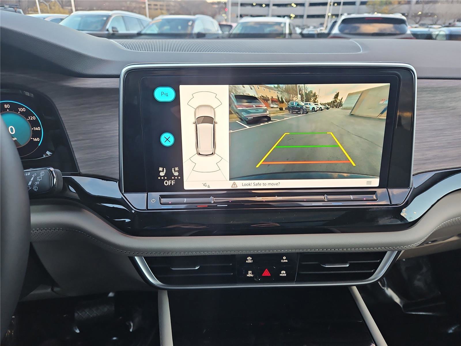 New 2026 Volkswagen Atlas SEL image 19