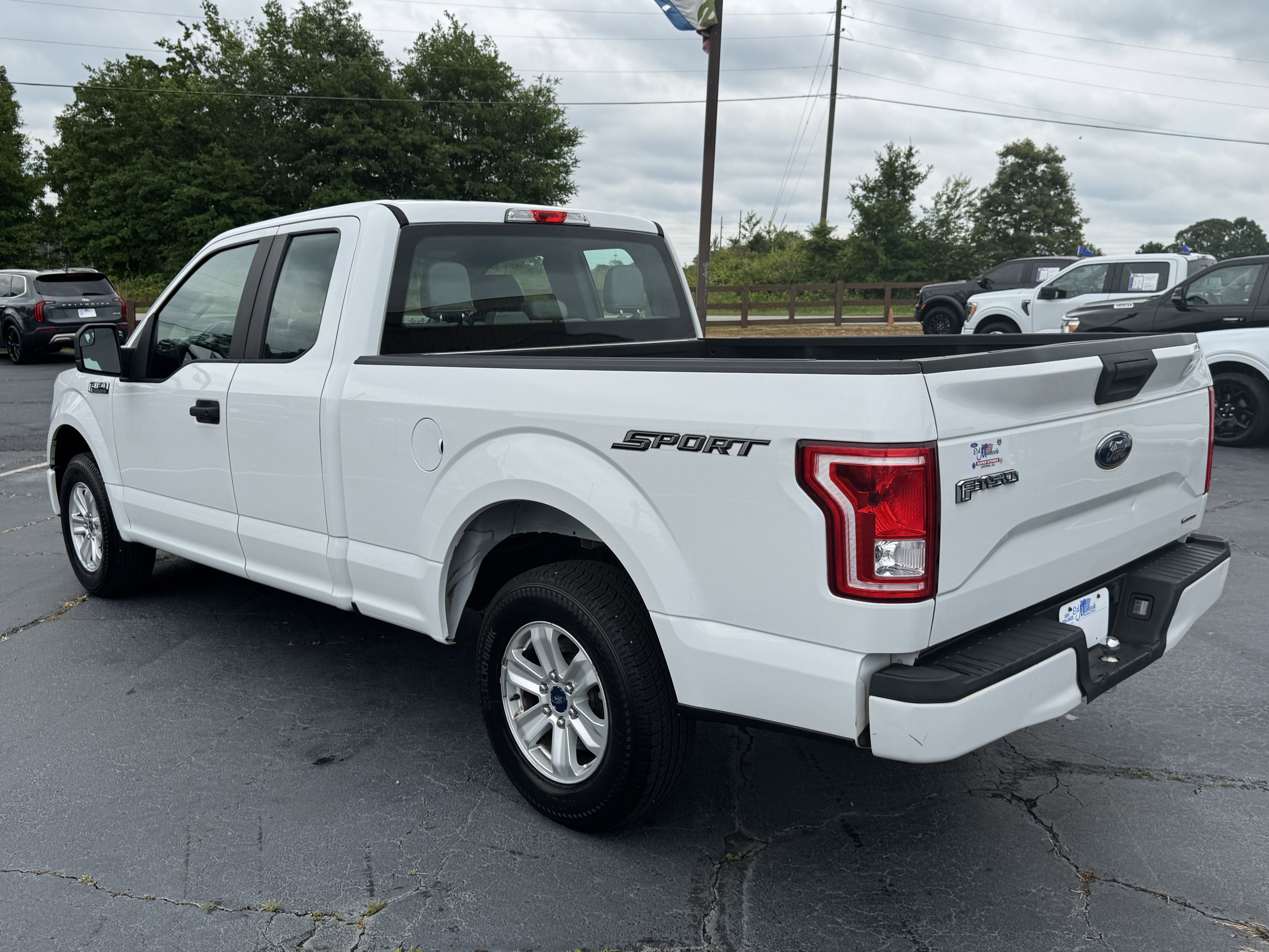 Used 2015 Ford F150 XL w/ Equipment Group 101A Mid RWD image 7