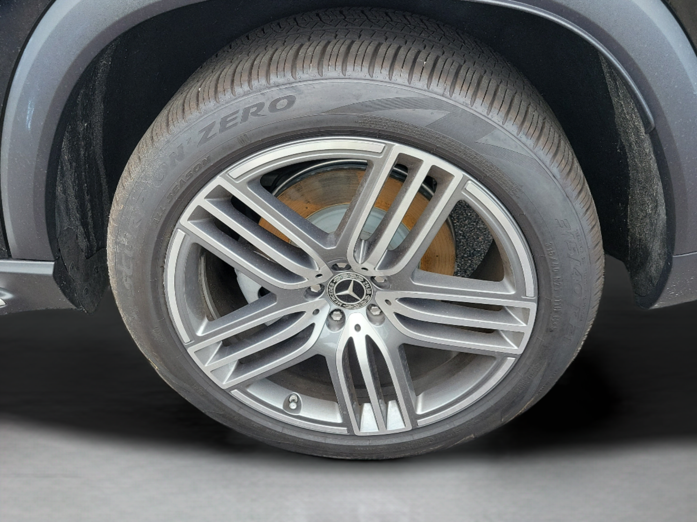 Certified 2026 Mercedes-Benz GLS 450 4MATIC image 30