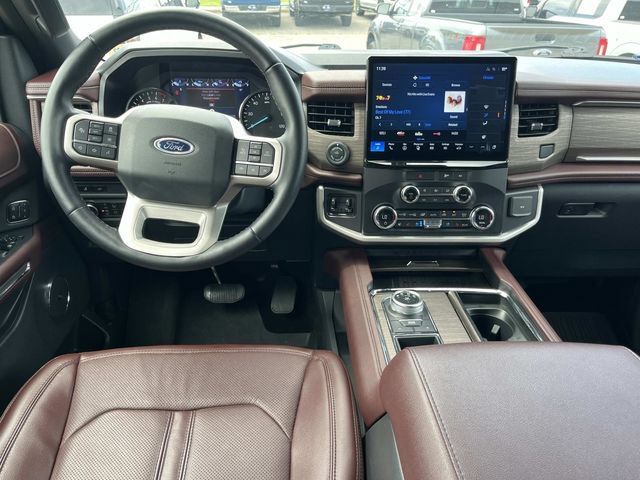 Used 2023 Ford Expedition Limited RWD image 18