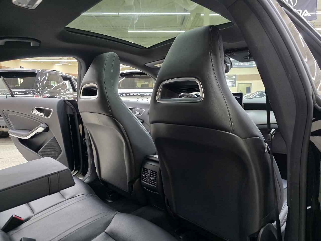 Used 2017 Mercedes-Benz CLA 250 image 22