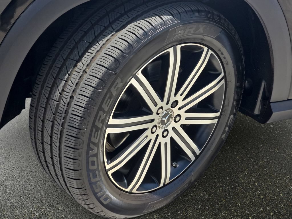 Used 2025 Mercedes-Benz GLE 350 4MATIC image 36