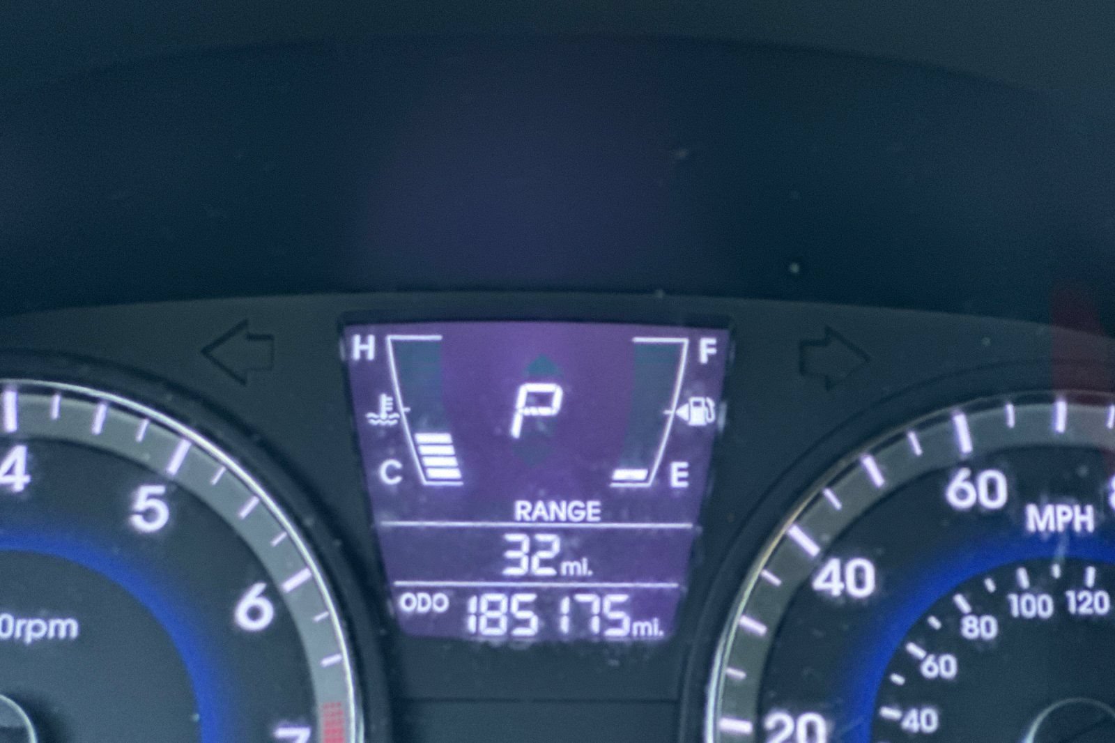 Used 2012 Hyundai Accent GS FWD image 22
