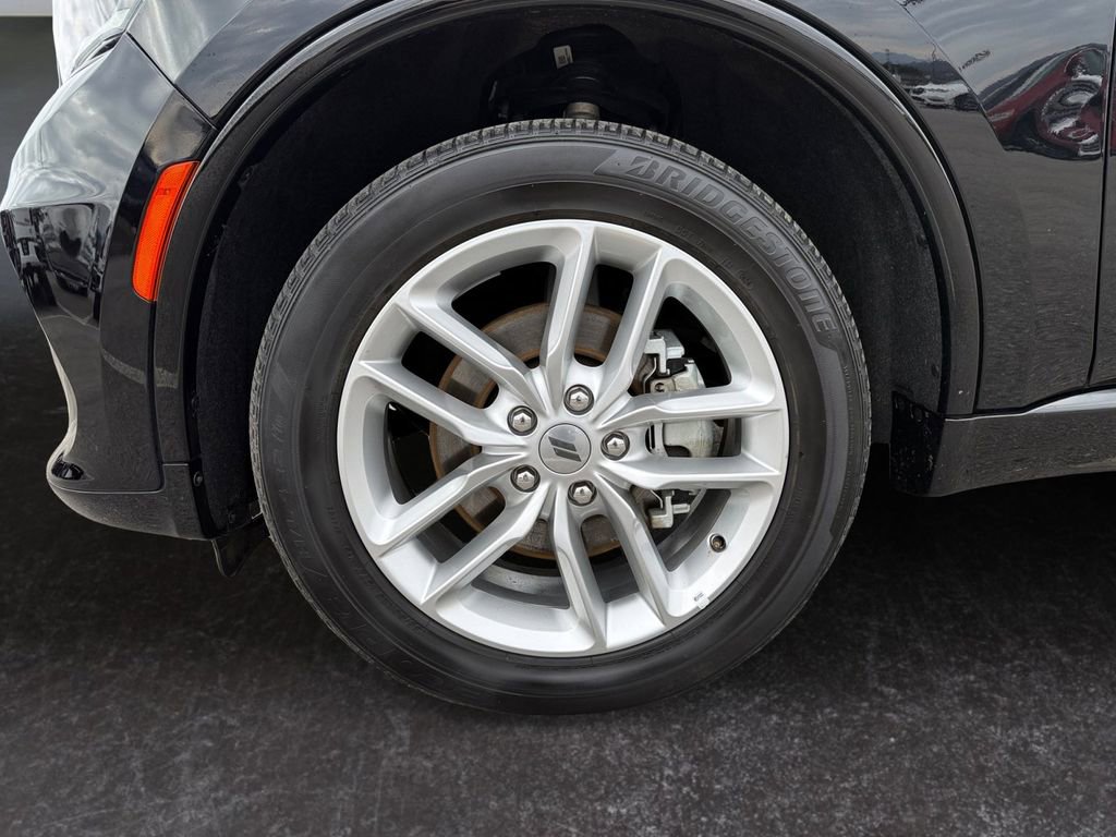 Used 2024 Dodge Durango GT image 9