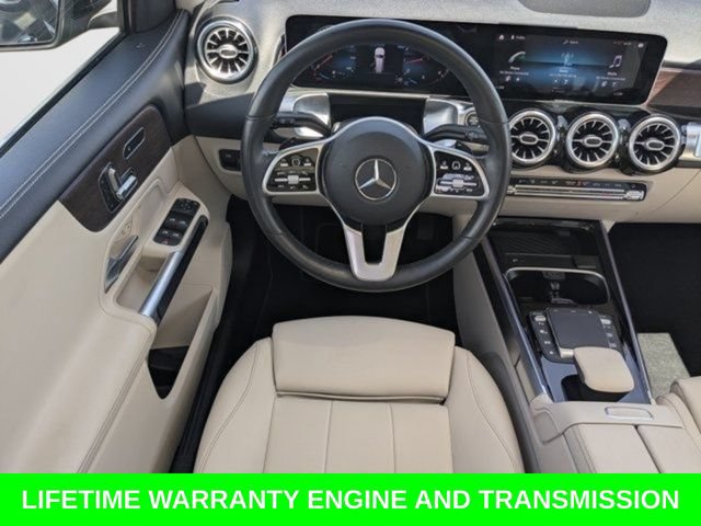 Used 2021 Mercedes-Benz GLB 250 4MATIC image 17