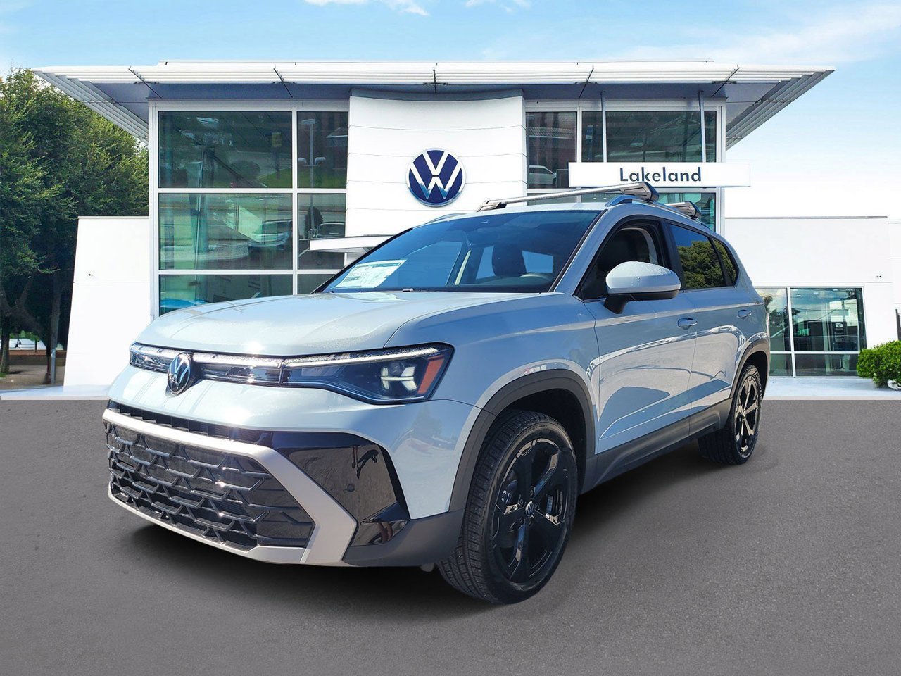 New 2027 Volkswagen Taos SEL AWD/4WD image 2