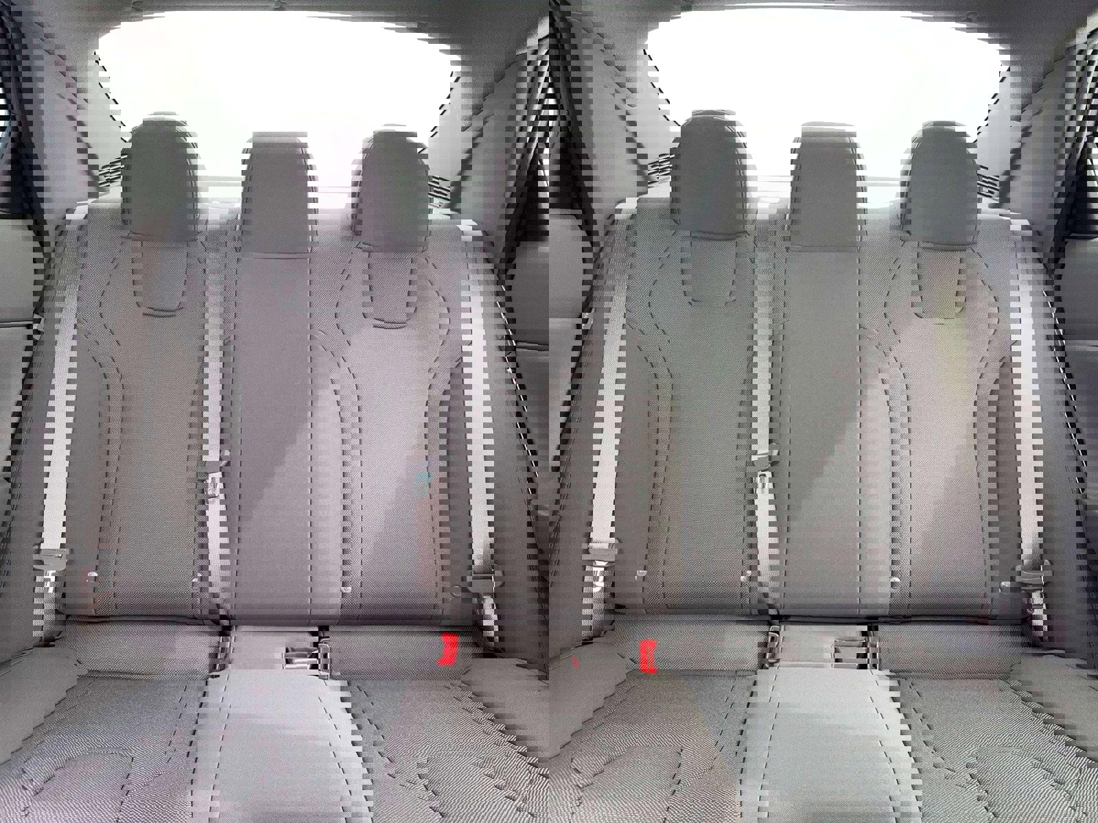 New 2026 Hyundai Elantra SE w/ Cargo Package image 16