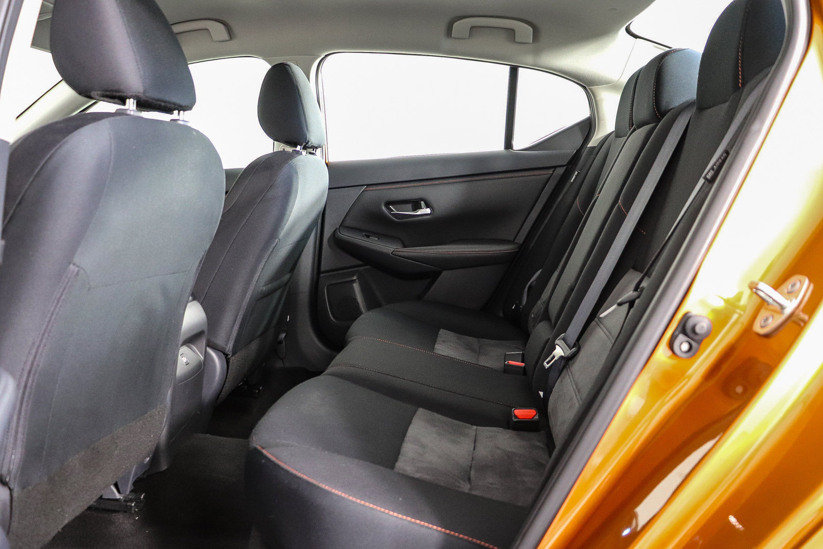 Used 2024 Nissan Sentra SR FWD image 19