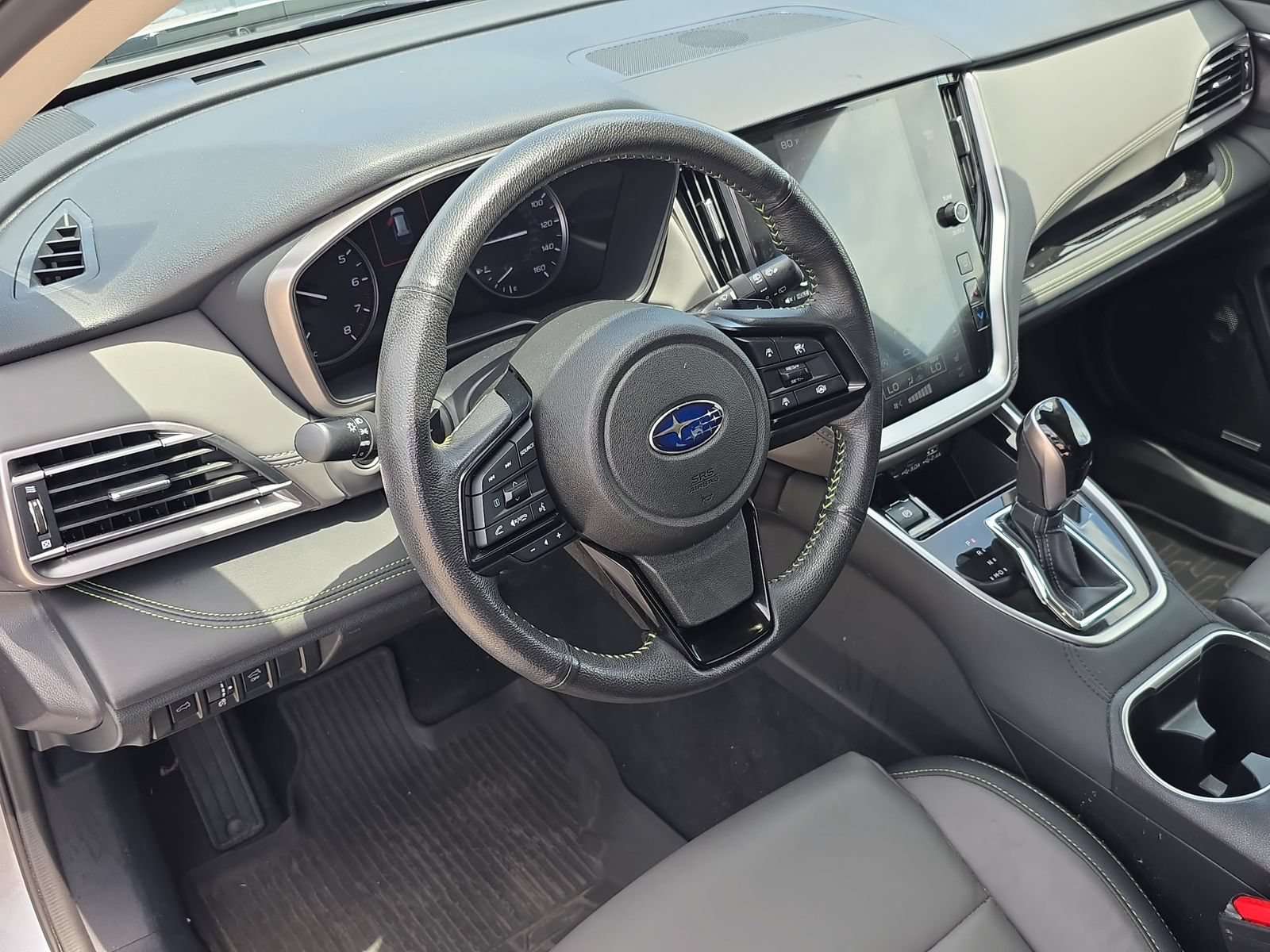 Used 2025 Subaru Outback Onyx Edition XT AWD/4WD image 13