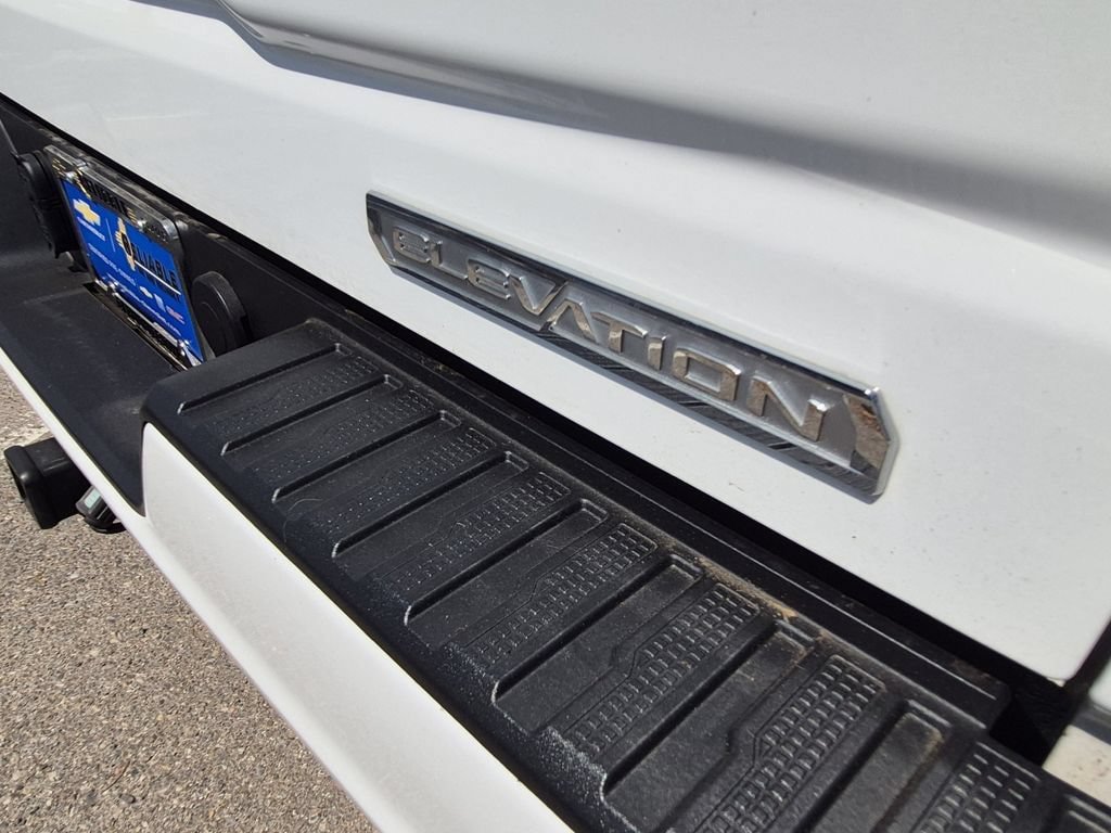 Certified 2022 GMC Sierra 1500 Elevation w/ LPO, Elevation Black Package AWD/4WD image 16