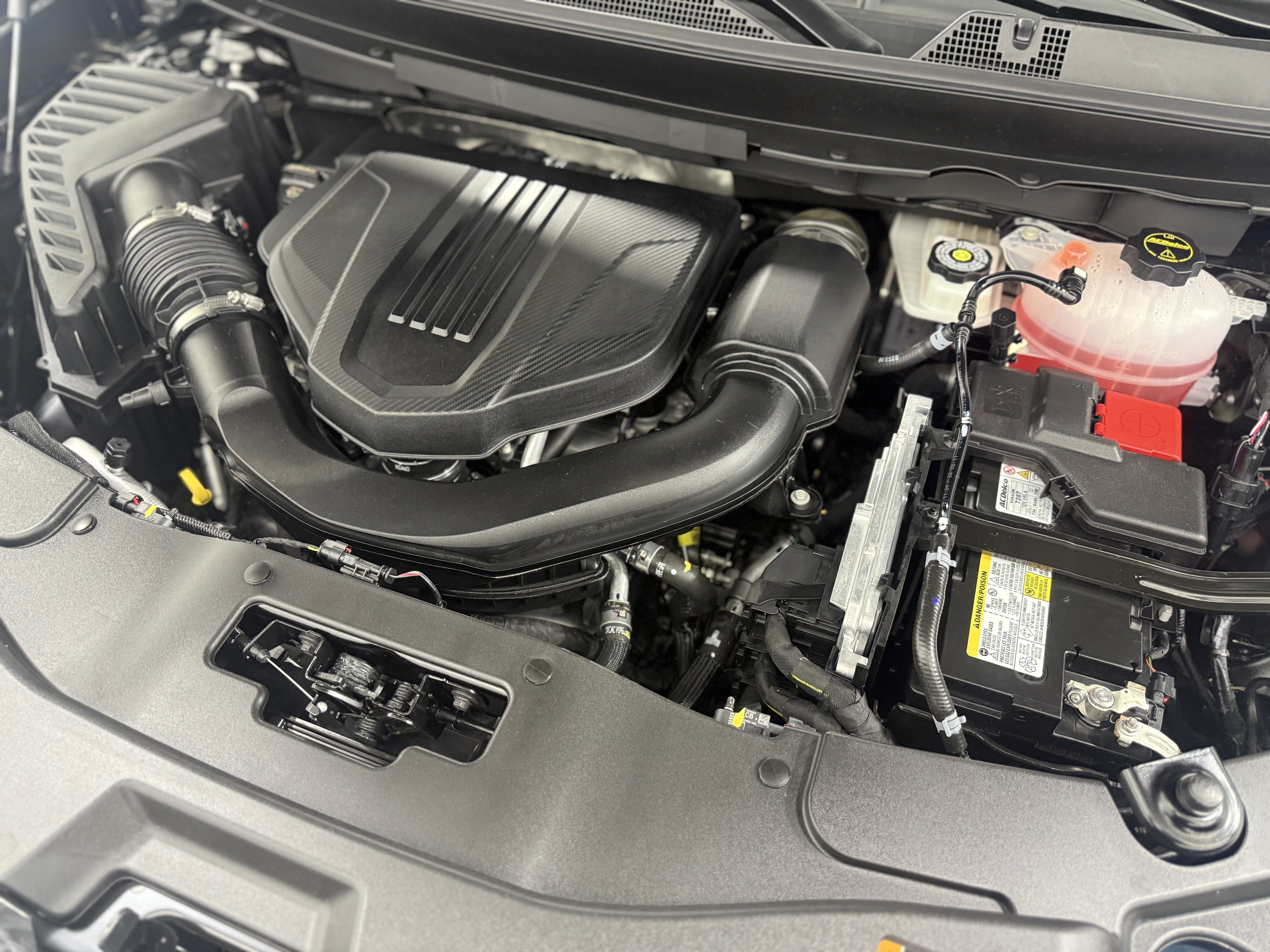 Used 2025 Chevrolet Traverse Z71 w/ Enhanced Driving Package image 30