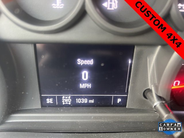 Used 2024 Chevrolet Silverado 2500 Custom w/ Custom Value Package image 20