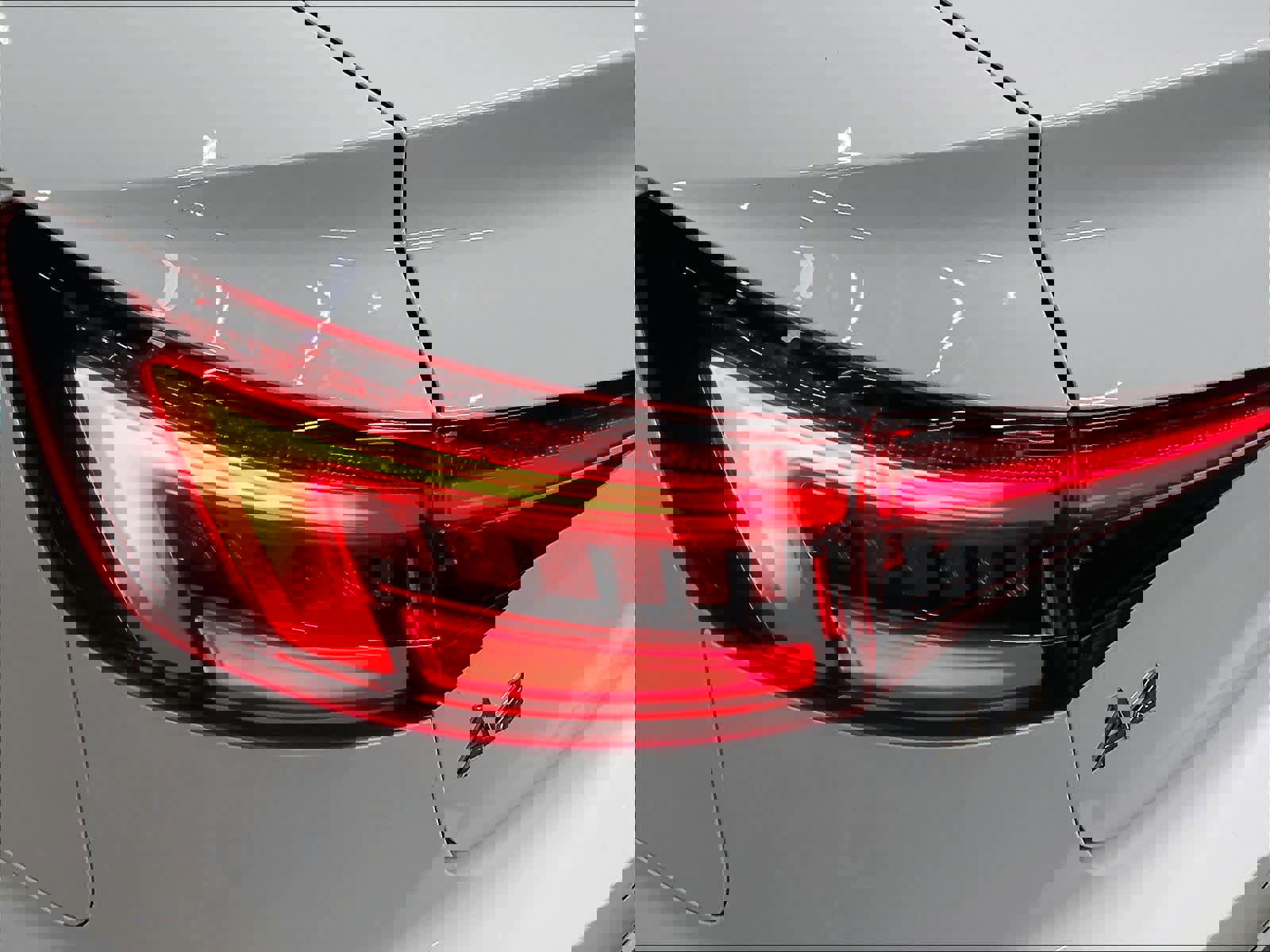 Used 2019 Audi A4 2.0T Premium Plus w/ Premium Plus Package image 32