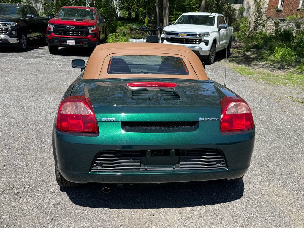 Used 2002 Toyota MR2 w/ Leather Pkg RWD image 5