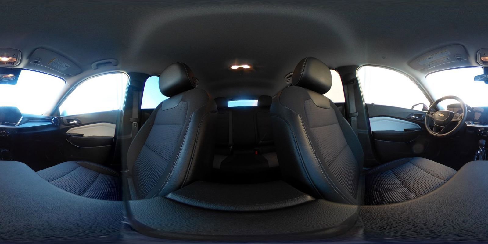 Used 2025 Chevrolet Trax LT image 42