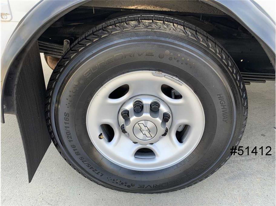 Used 2015 Chevrolet Express 3500 w/ School Bus Package image 20