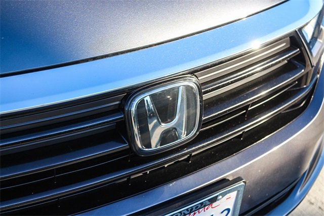 Used 2023 Honda Odyssey Elite image 17