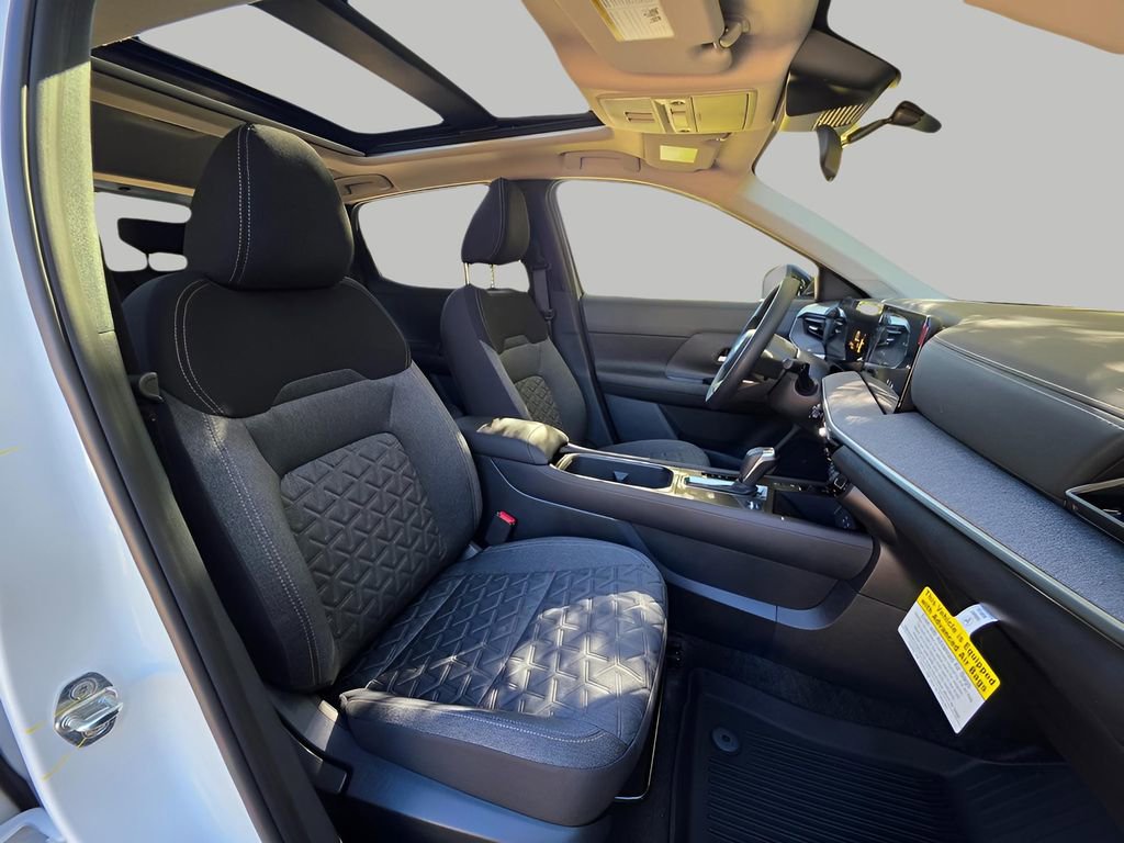 New 2026 Nissan Kicks SV w/ SV Premium Package image 12