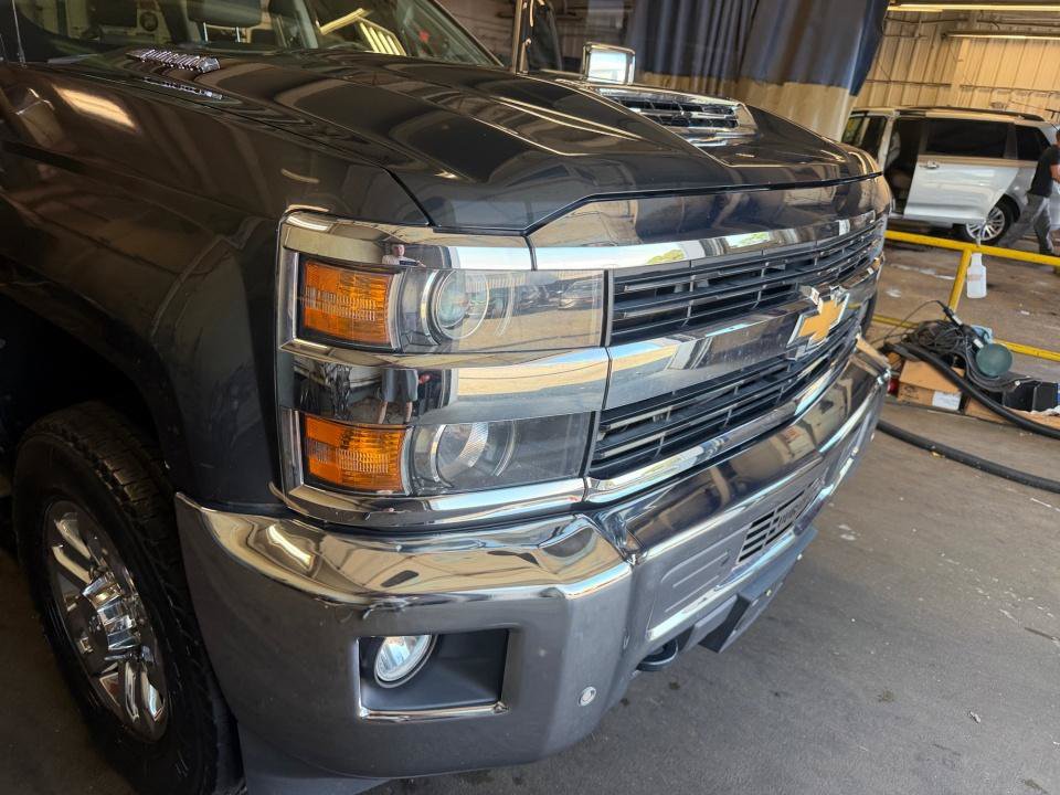 Used 2017 Chevrolet Silverado 3500 LTZ w/ Duramax Plus Package AWD/4WD image 28