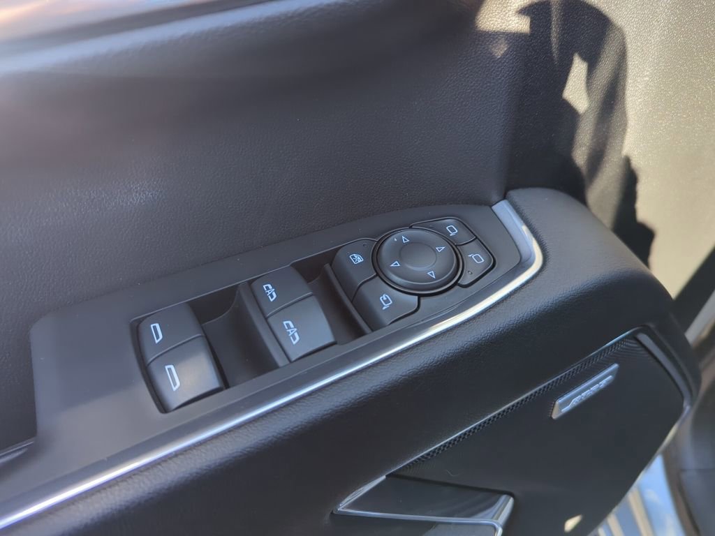 Used 2023 Chevrolet Silverado 1500 LTZ image 31